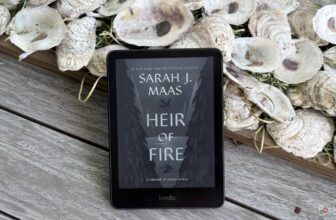 My Kindle lockscreen was super bland until I found this secret setting