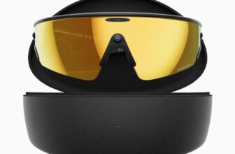 Meta’s New Wraparound Smart Glasses Are the Most Oakley Oakleys You Can Buy