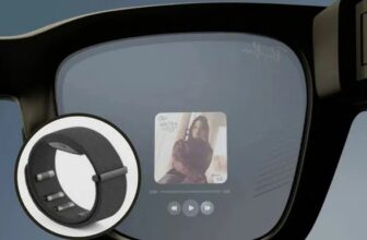 Meta Ray-Ban Display: Smart Glasses With Screen, AI, and Gesture Control