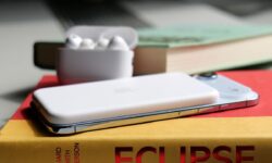 Pick up Apple’s iPhone Air MagSafe battery pack while it’s down to a record-low price