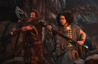 Brandon Sanderson Explains Why He Doesn’t Write About Elves or Dwarves