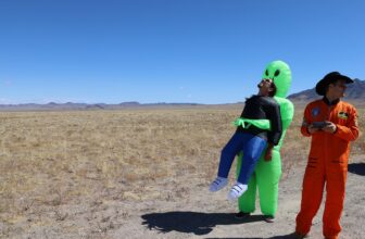 Government Registers Aliens.Gov Domain as Next Distraction From Everything Else